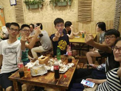 隆安烧烤加盟,学烧烤技术,开烧烤店多少钱疯狂烤翅加盟